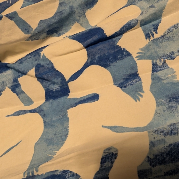 LL Bean Signature Dress w/ Belt.  Women's 16. Side Zip, V-Neck, Bird Pattern - Picture 5 of 5